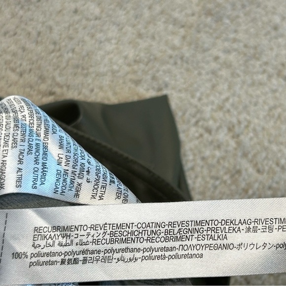 Zara olive khaki green faux leather high-rise leggings Sz M NWOT pleather vegan - Picture 15 of 17